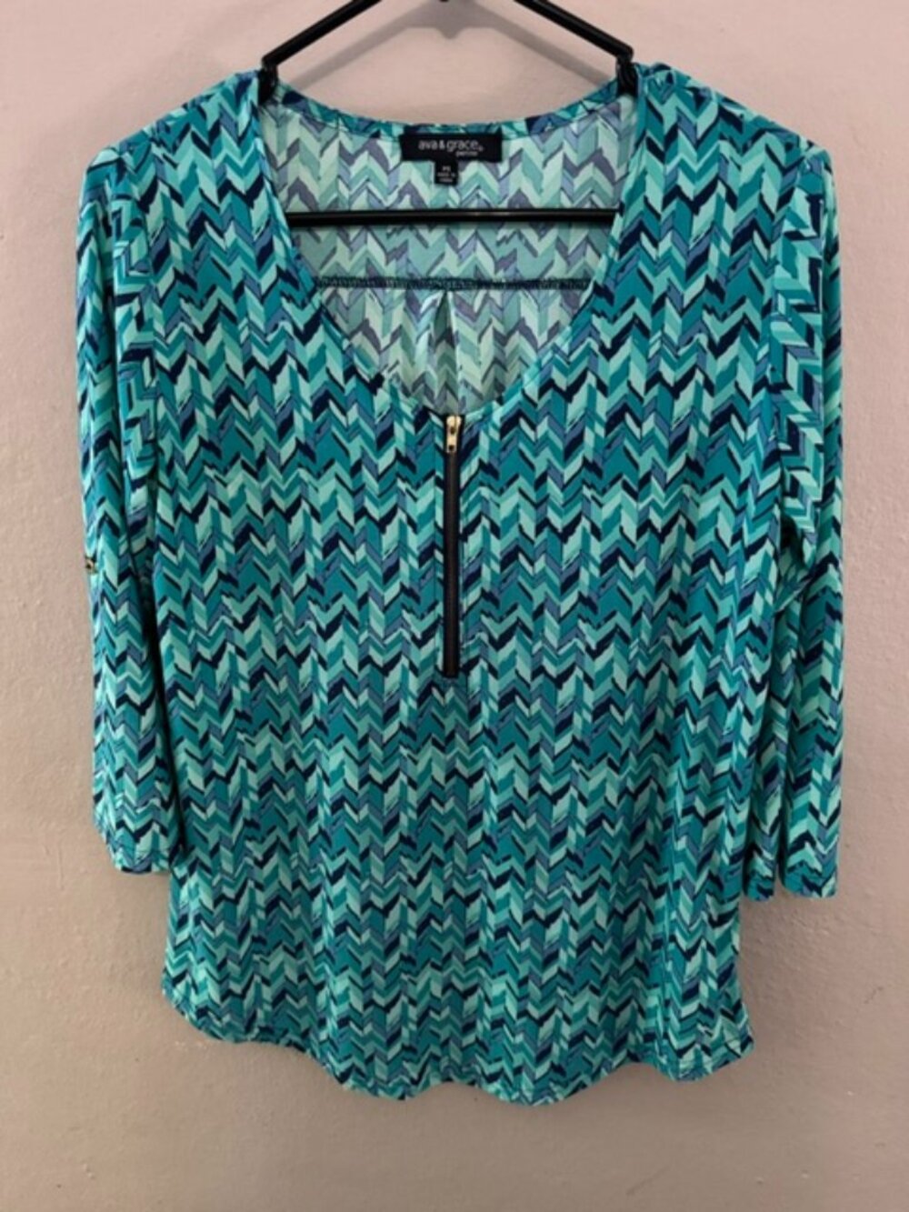 Women's Ava & Grace petite top